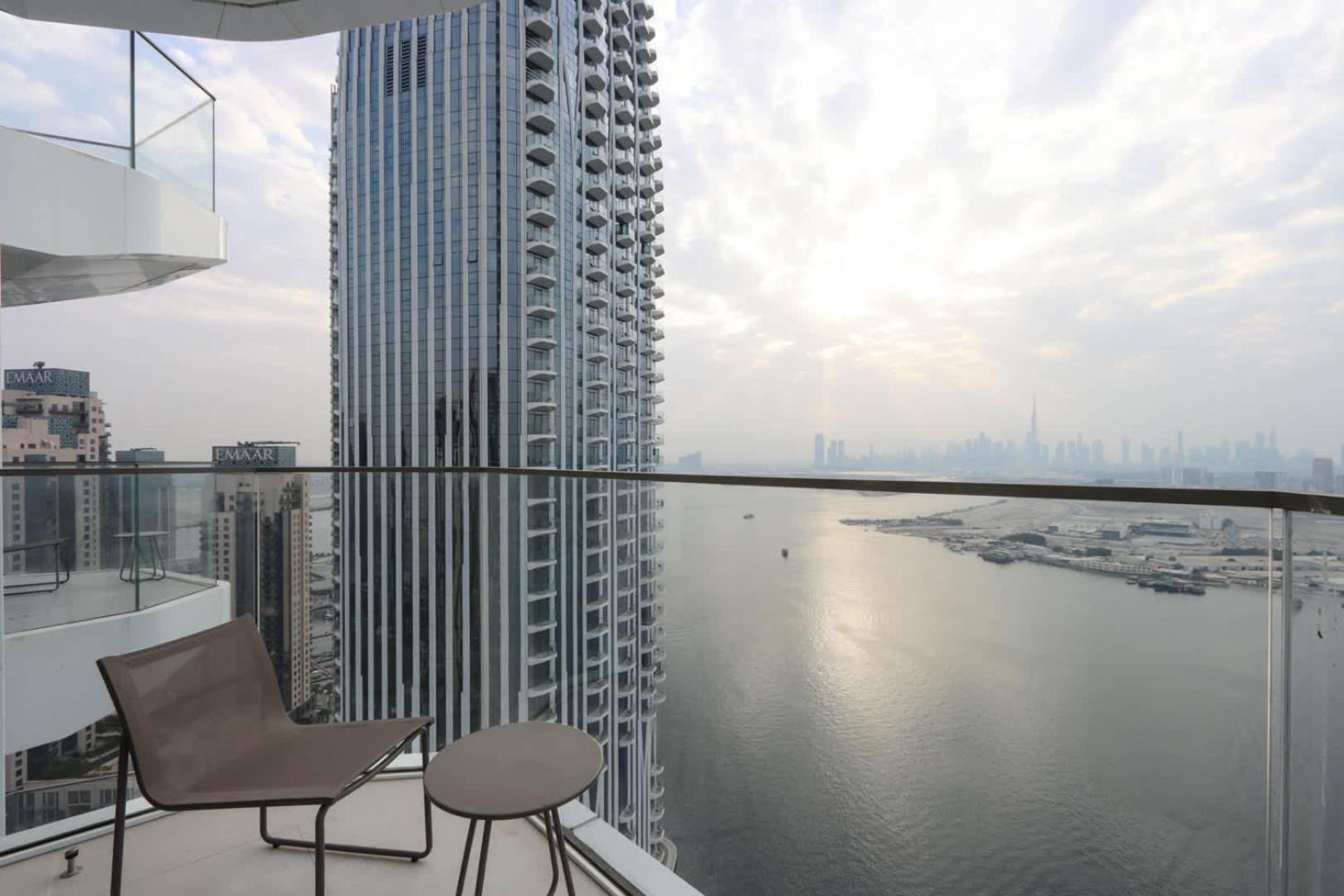 Livbnb - Premium 3br With Burj Skyline View * Dubai